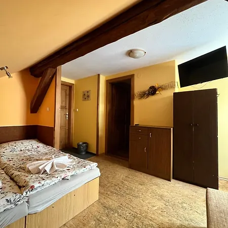 Na Namesti Vysoké nad Jizerou