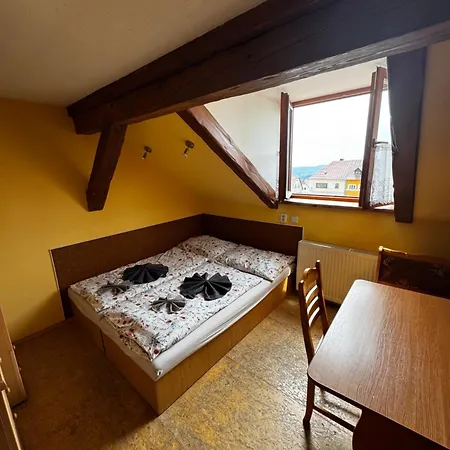 Na Namesti Bed & Breakfast *